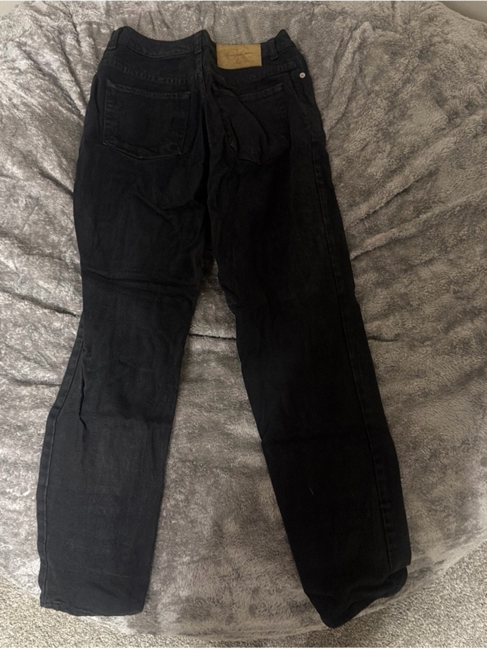 Women’s size 8 Calvin Klein Black Straight Leg Jeans